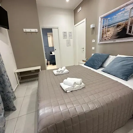 ゲストハウス Di Passaggio